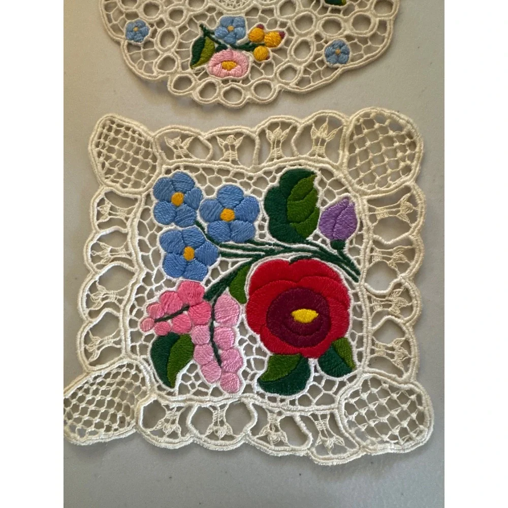 Unbranded vintage floral